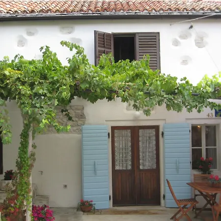 Hébergement de vacances House Elena